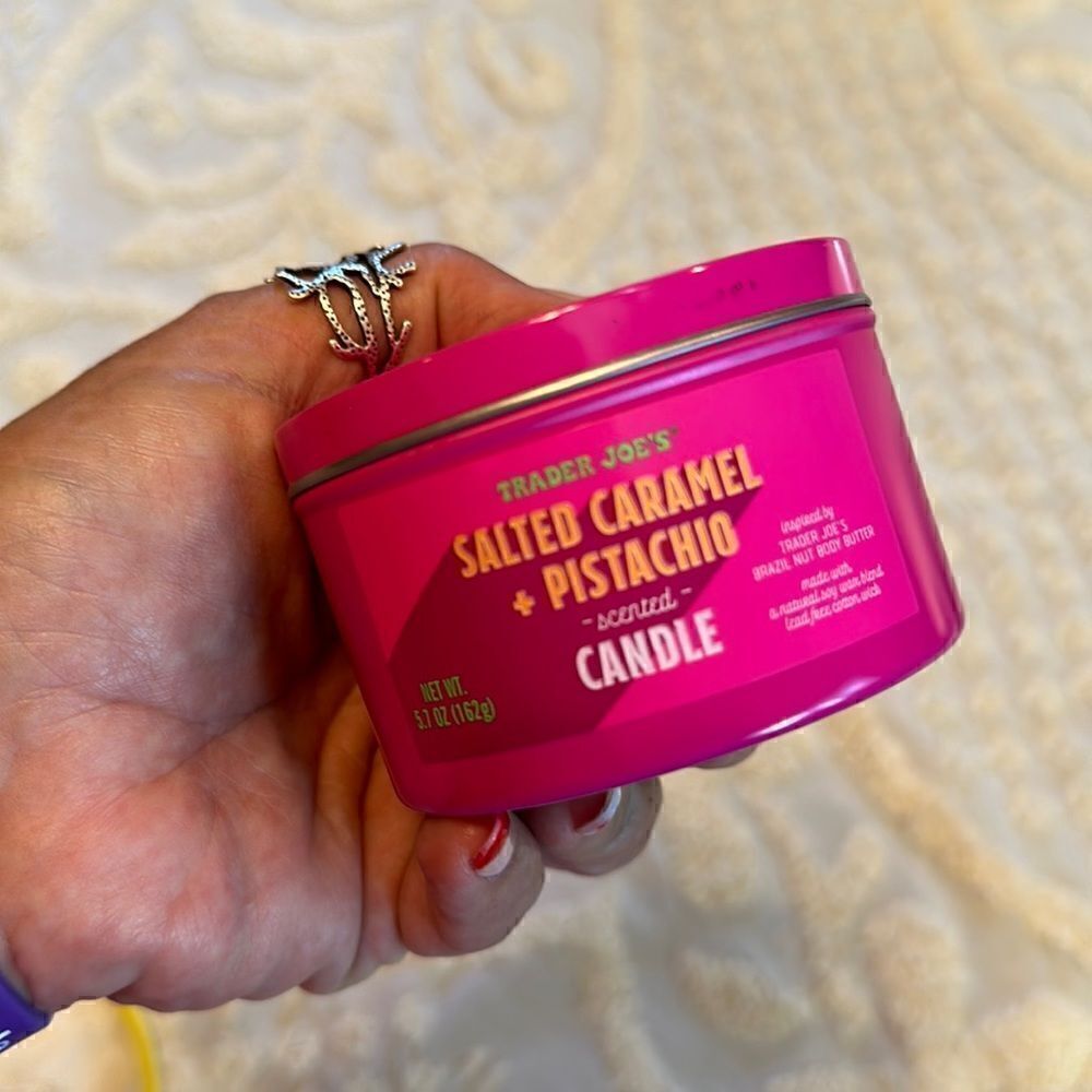 TRADER JOE'S Scented Candle Tin Salted Caramel & Pistachio 5.7 oz.